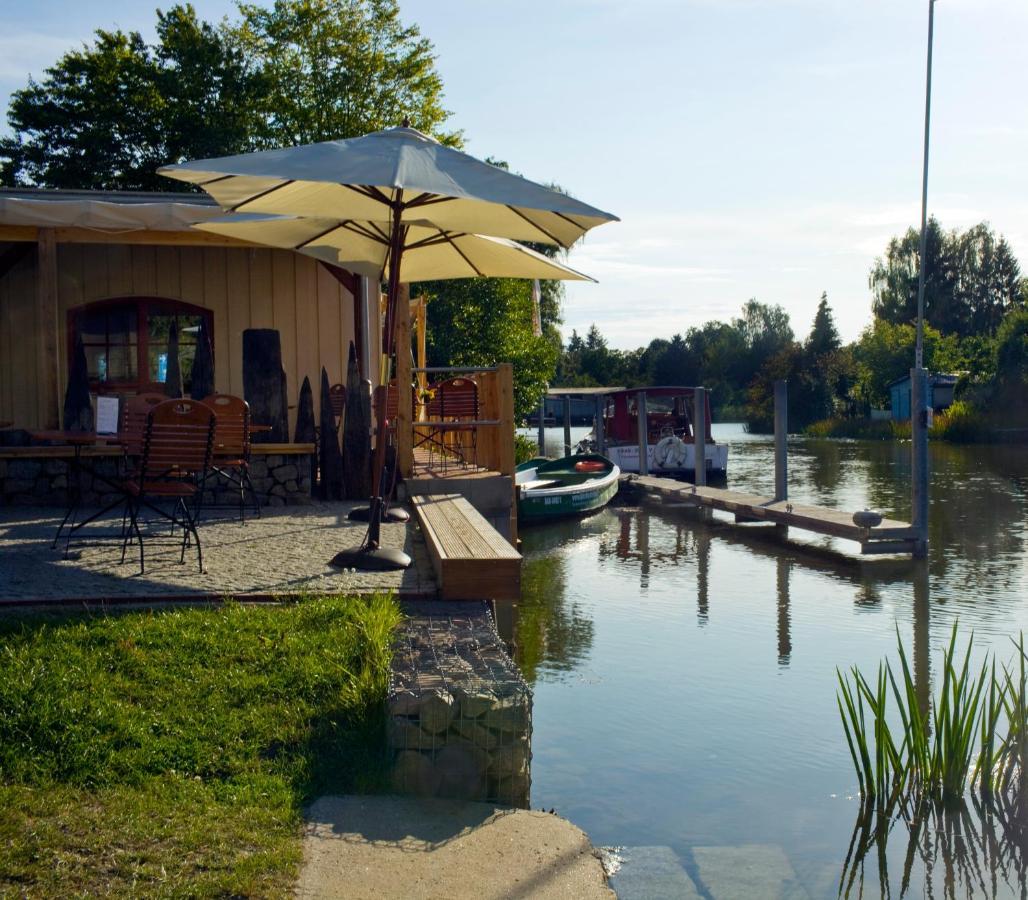 Kulturgasthof Alte Reederei Aparthotel Furstenberg-Havel Exterior photo