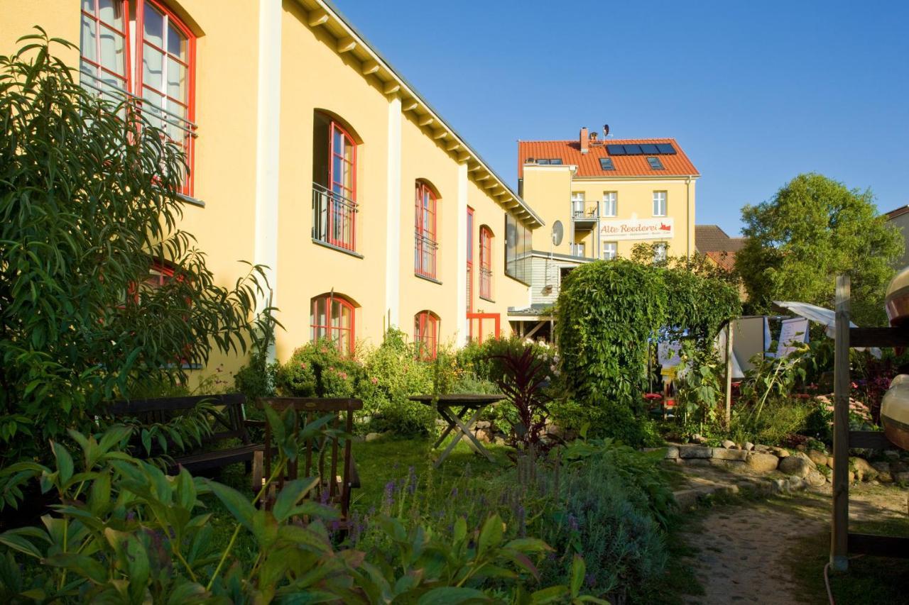 Kulturgasthof Alte Reederei Aparthotel Furstenberg-Havel Exterior photo